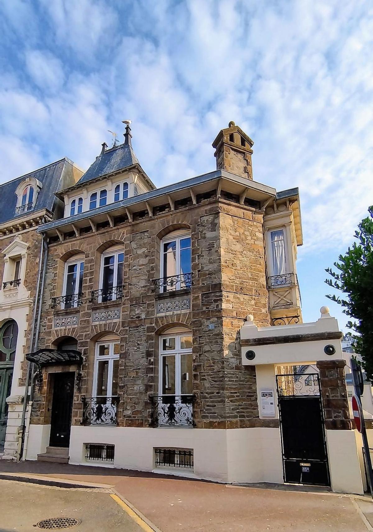 2 Maison Dior, Centre, A 500 M Granville